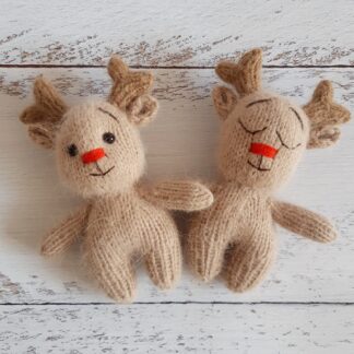 Deer Toy Knitting Pattern: Amigurumi Tutorial (PDF)