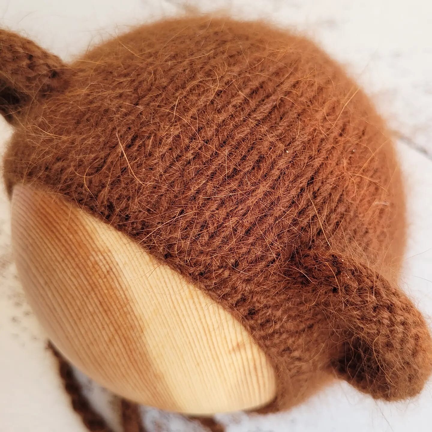 Teddy Bear bonnet, romper, wrap, toy. Brown bear outfit. Newborn photo props - Image 2
