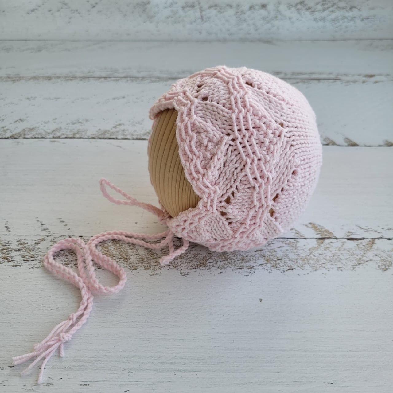 PDF! Bonnet Waves knitting pattern. Baby hat tutorial. Newborn props pattern