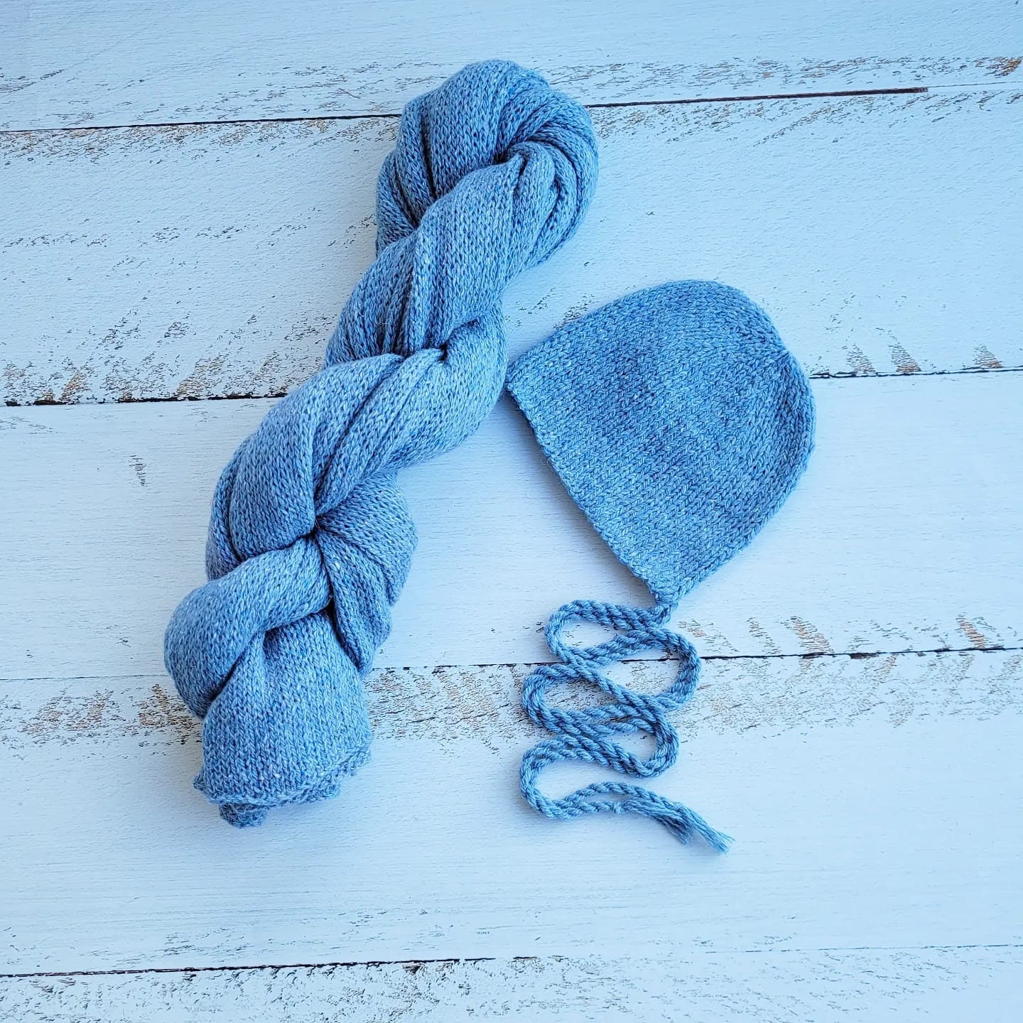 Newborn Knitted Wrap annd Bonnet, Boy girl photo props, Tweed wraps - Image 9