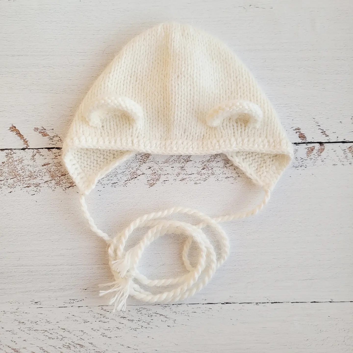 white Teddy Bear bonnet, romper, wrap, toy. Polar bear outfit. Newborn photo props - Image 2