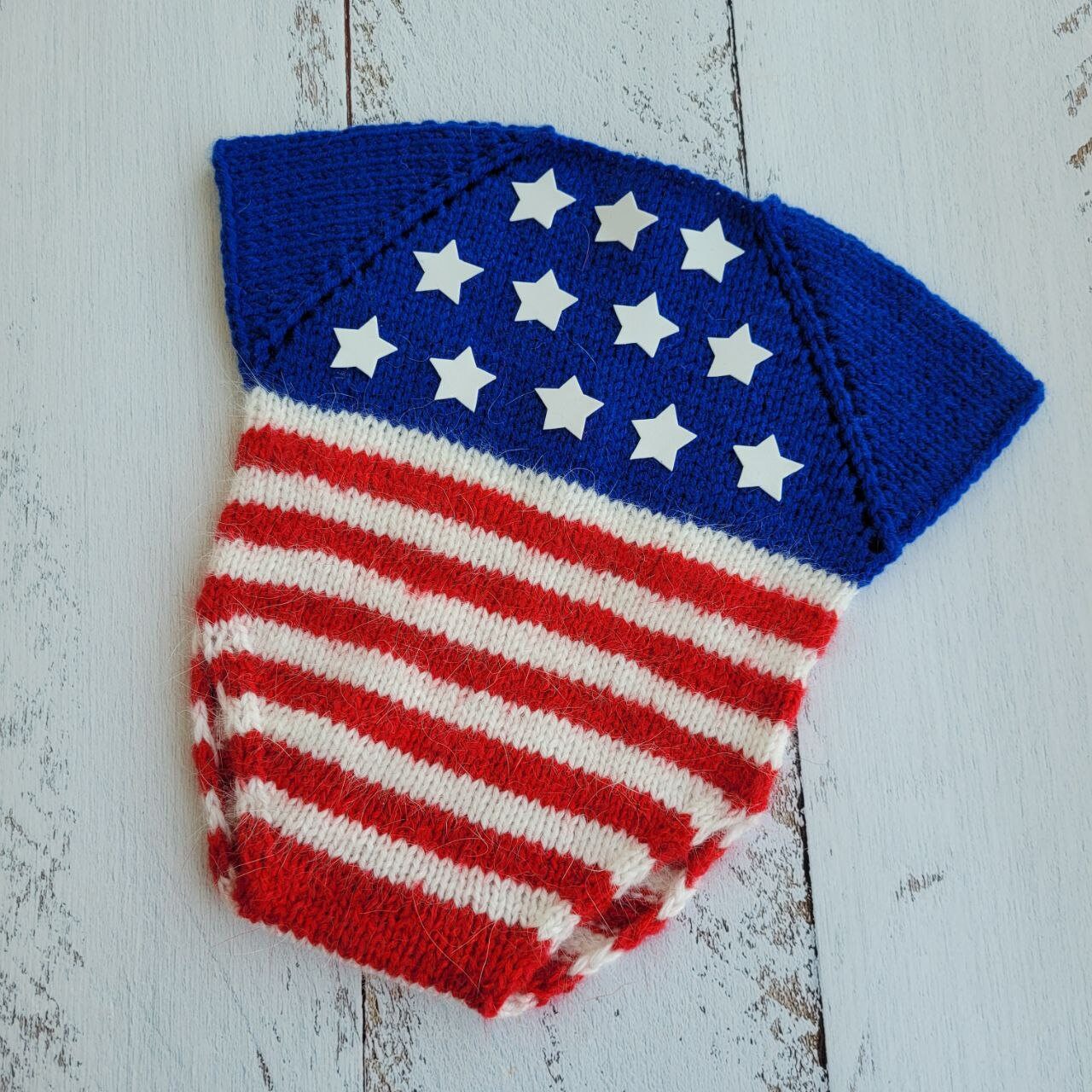 Hand-Knitted American Flag Romper: Newborn Photo Prop - Image 3
