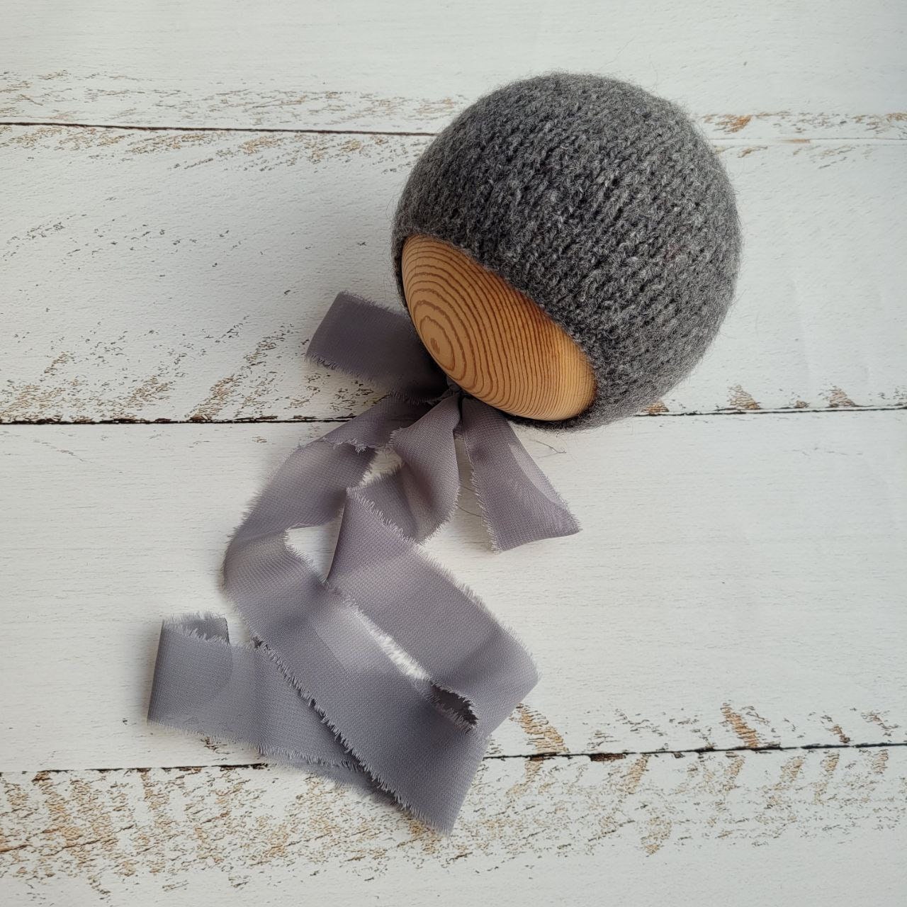 Very soft Newborn Knitted Wrap and Bonnet, Boy girl photo props - Image 4