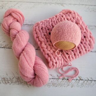 Pink Newborn Knitted Wrap, Layer and Bonnet, girl photo props