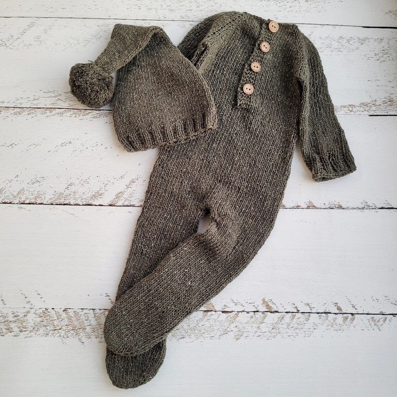 Green Olive tweed sleepy cap with romper, Newborn photo props. - Image 4