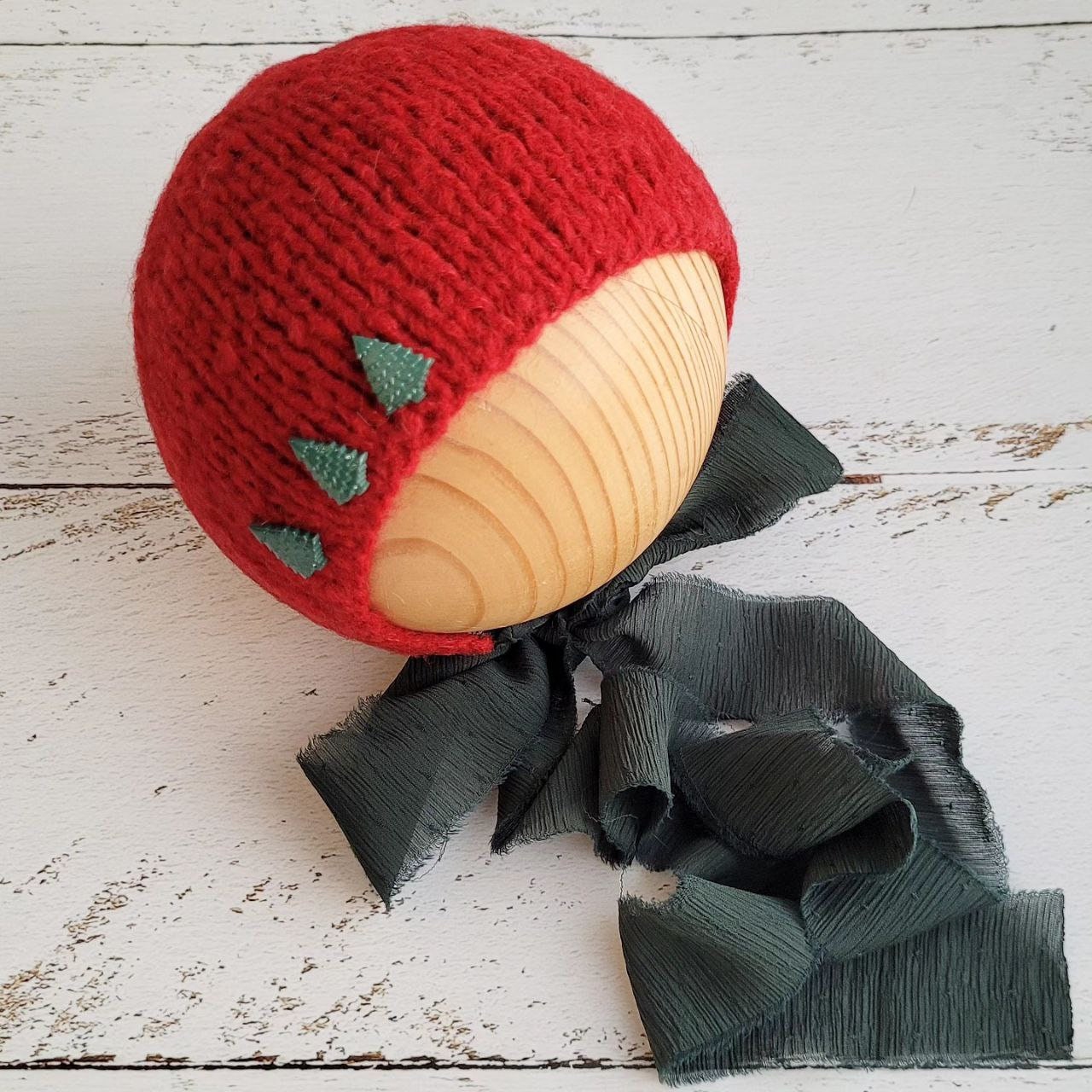 3 COLORS!!! Christmas newborn bonnet, Baby photo props. - Image 7