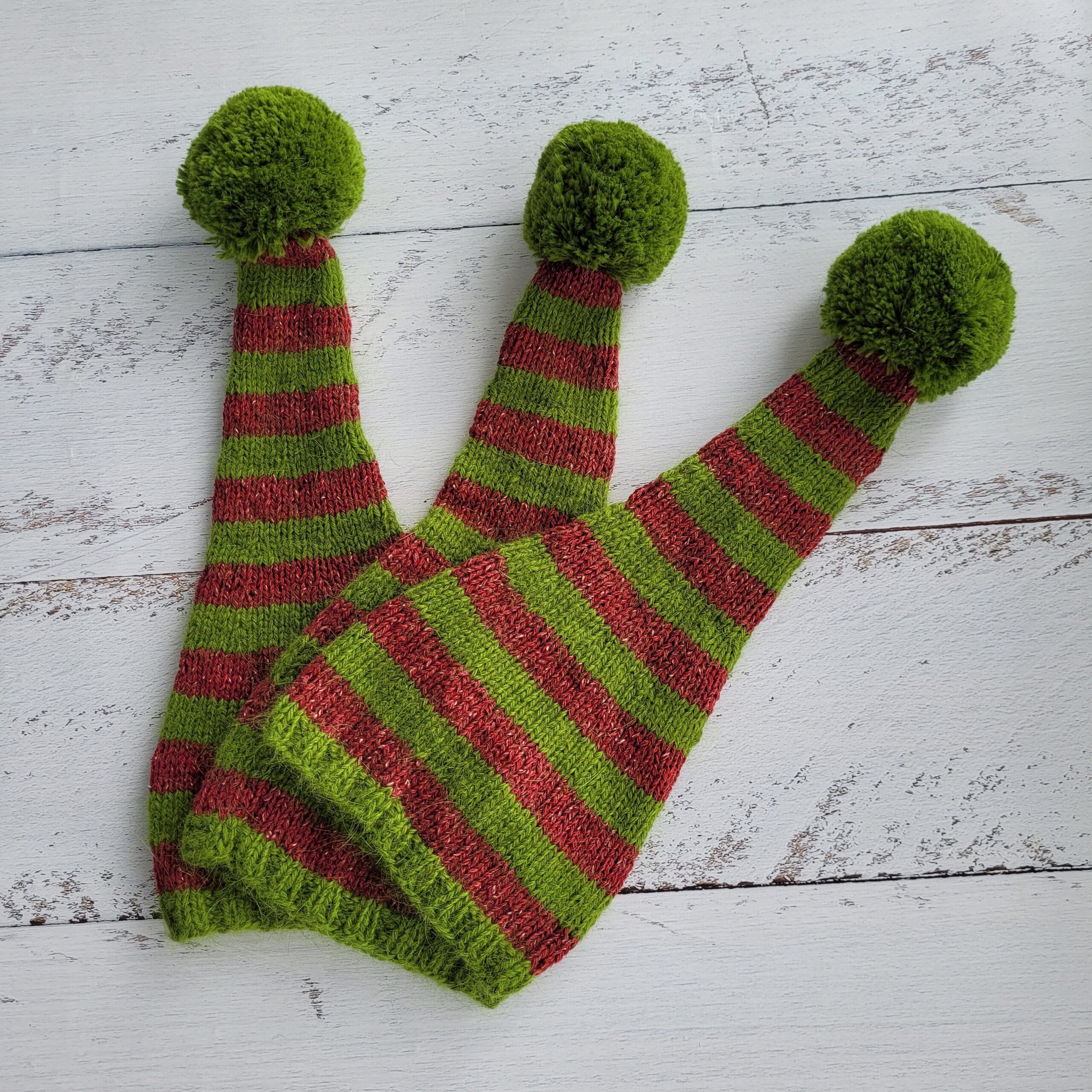 Elf newborn sleepy cap with wrap. Christmas Newborn photo props. - Image 2