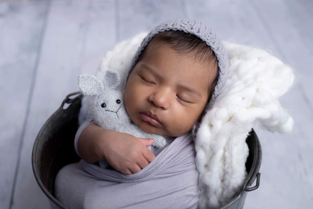Tiny knitted bunnies. Stuffed toy. Newborn photo props. - Image 2