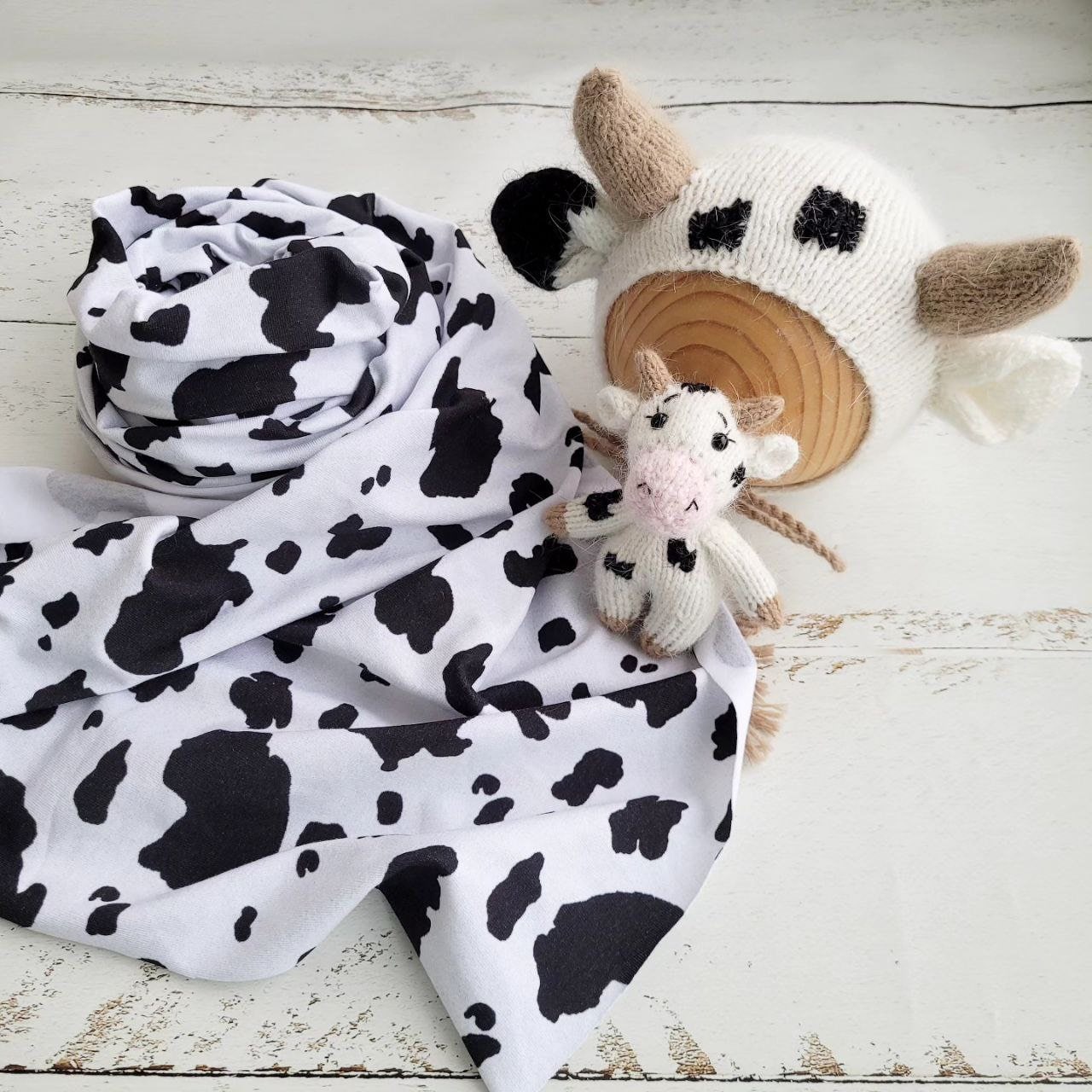 Newborn Cow Bonnet and Stuffed Toy: Hand-Knitted Photo Prop