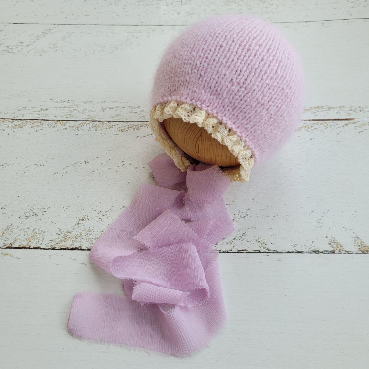 Bonnet with ribbons and lace/ Newborn photo props - Image 5