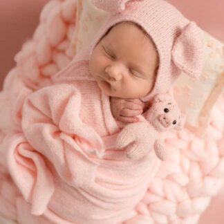 Newborn Pig Photo Prop Set: Hand-Knitted Bonnet, Romper, Wrap & Toy