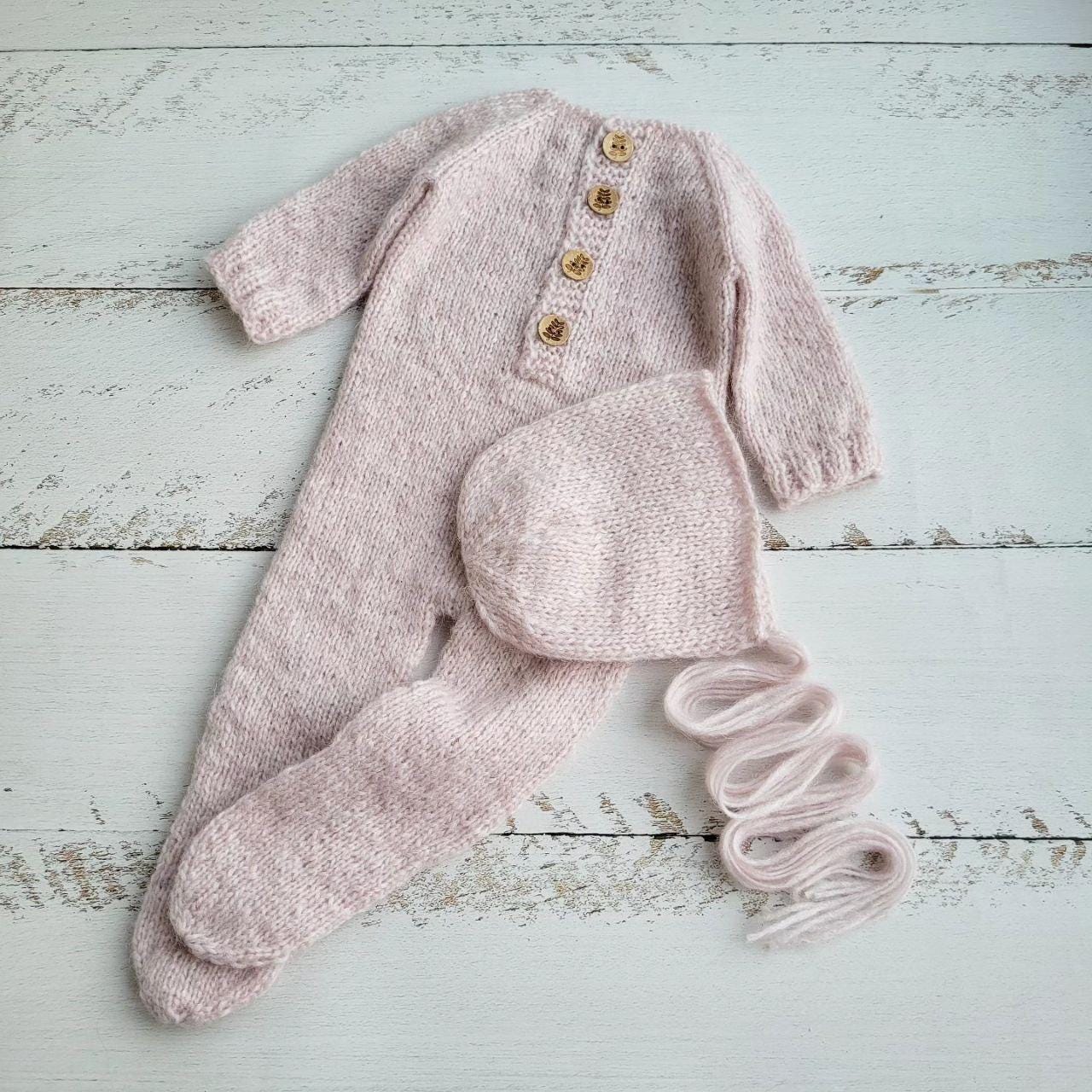Newborn Knitted Footed Romper and Bonnet, Boy girl photo props - Image 2