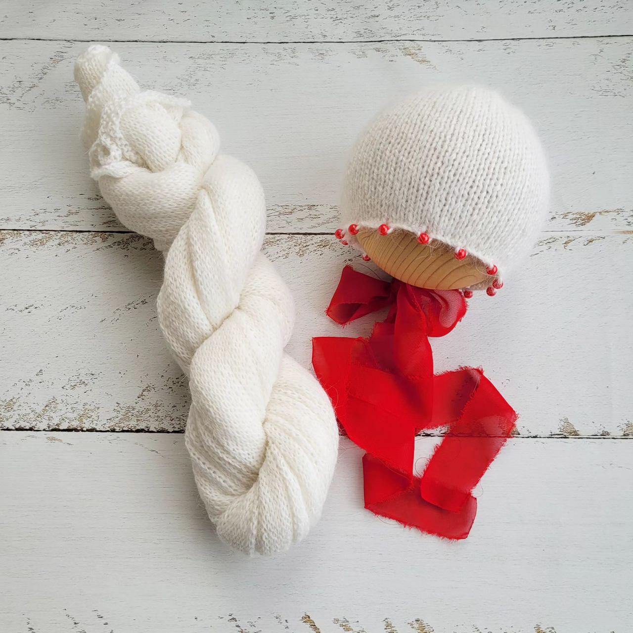 Fuzzy bonnet beaded with Wrap / Newborn photo props / White red hat - Image 2