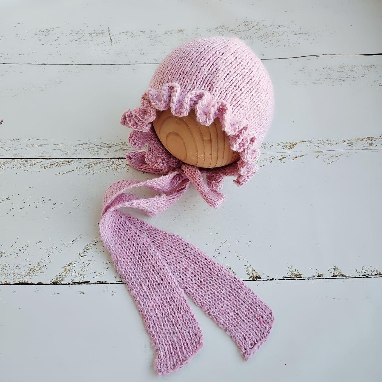 Newborn Knitted Wrap and Hat with Ruffles, Boy girl photo props - Image 3