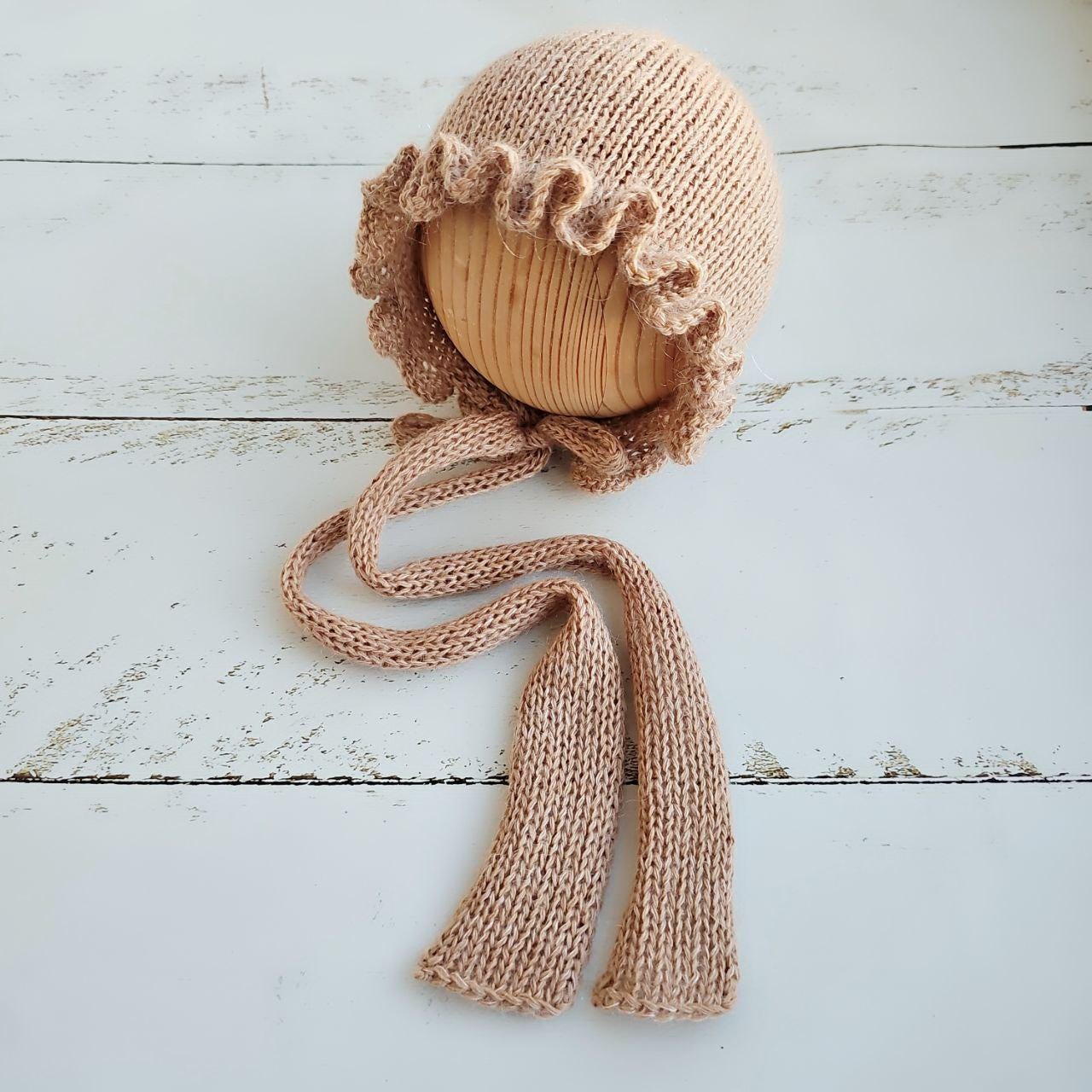 Newborn Knitted Wrap and Hat with Ruffles, Boy girl photo props - Image 6