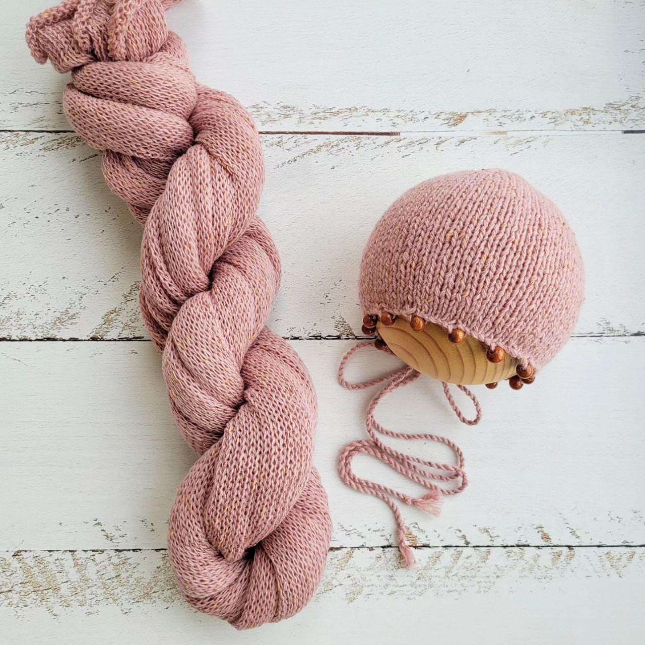 Pink tweed bonnet beads with romper, Newborn photo props. - Image 4