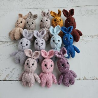 Tiny knitted bunnies/ Stuffed toy / Newborn photo props