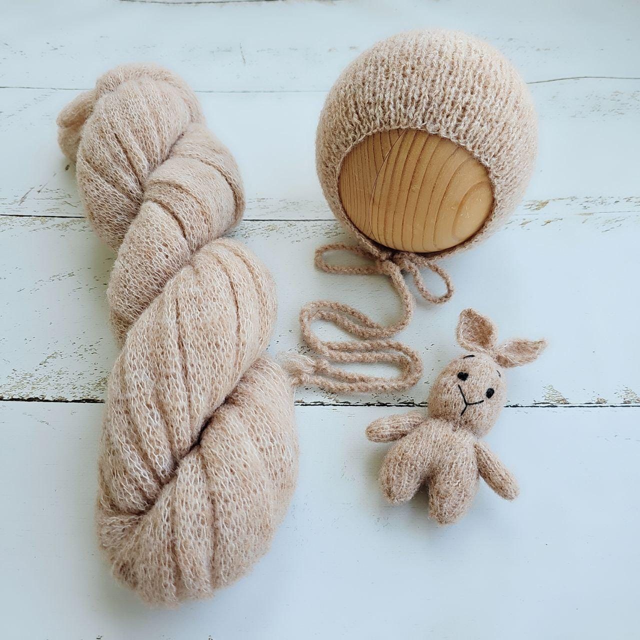 Tiny knitted bunnies/ Stuffed toy / Newborn photo props - Image 5