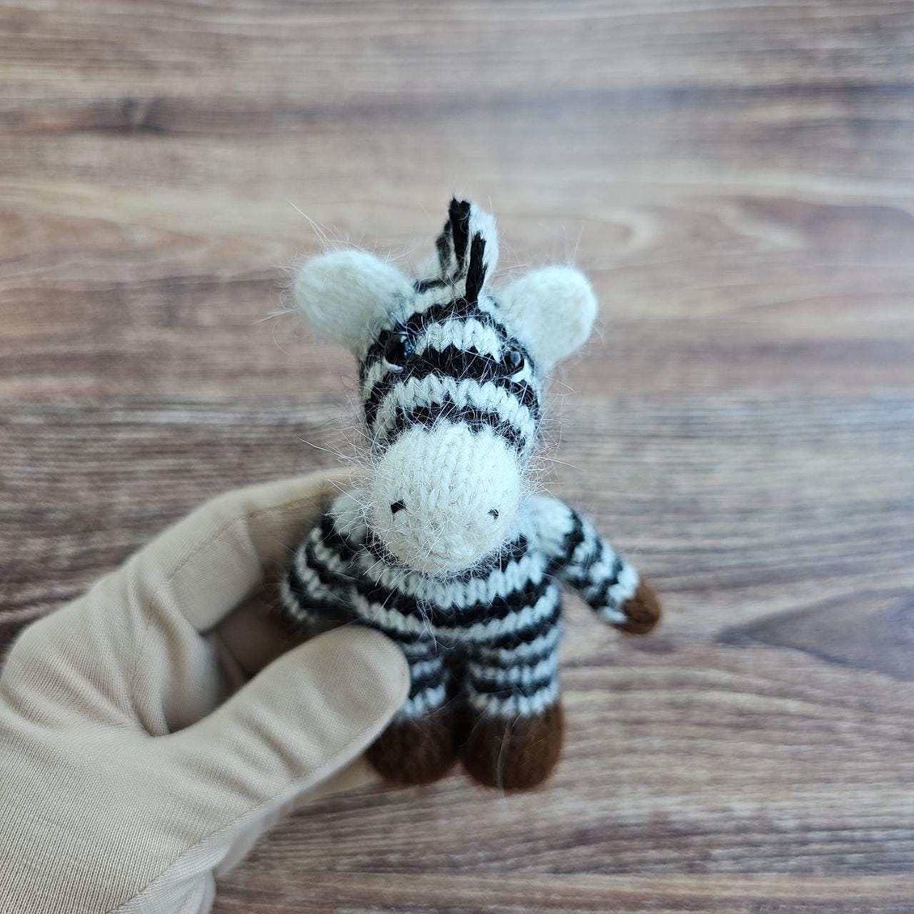Zebra and newborn hat / Africa photo props - Image 5