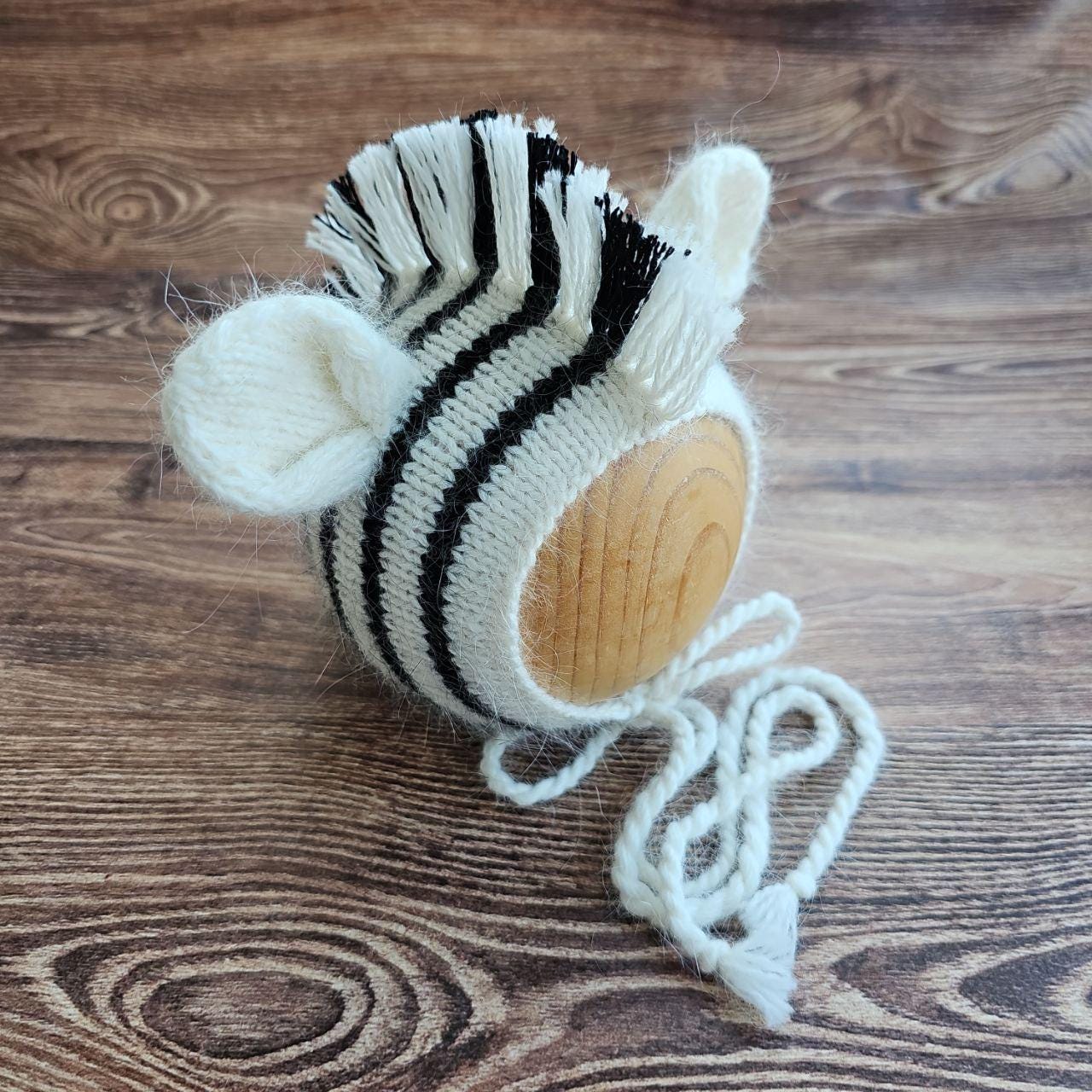 Zebra and newborn hat / Africa photo props - Image 6