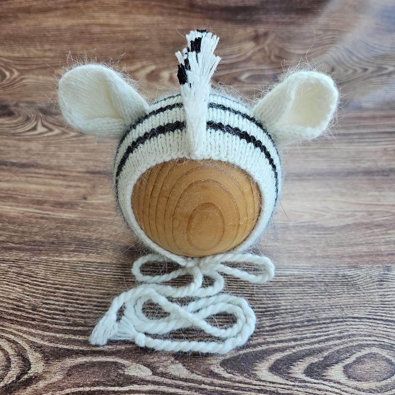 Zebra and newborn hat / Africa photo props - Image 7