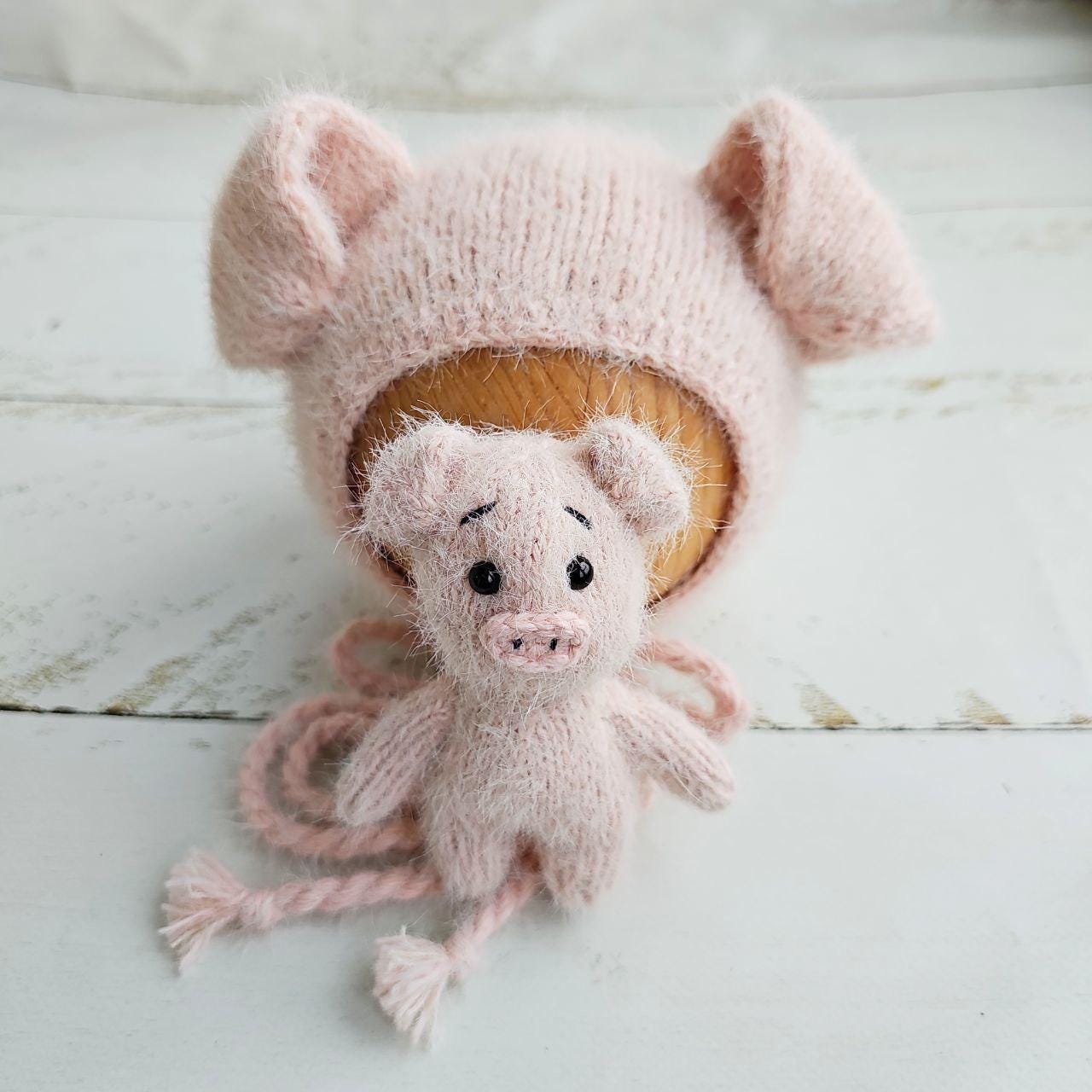 Newborn Pig Photo Prop Set: Hand-Knitted Bonnet, Romper, Wrap & Toy - Image 3
